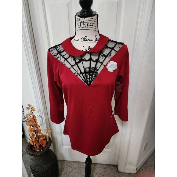 Unique Vintage Tops - Unique Vintage Spiderweb Widow Top Size L